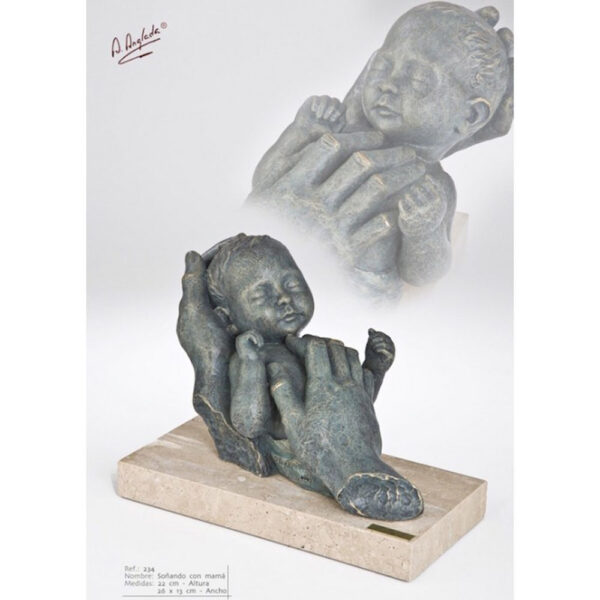Bebé escultura Angeles Anglada