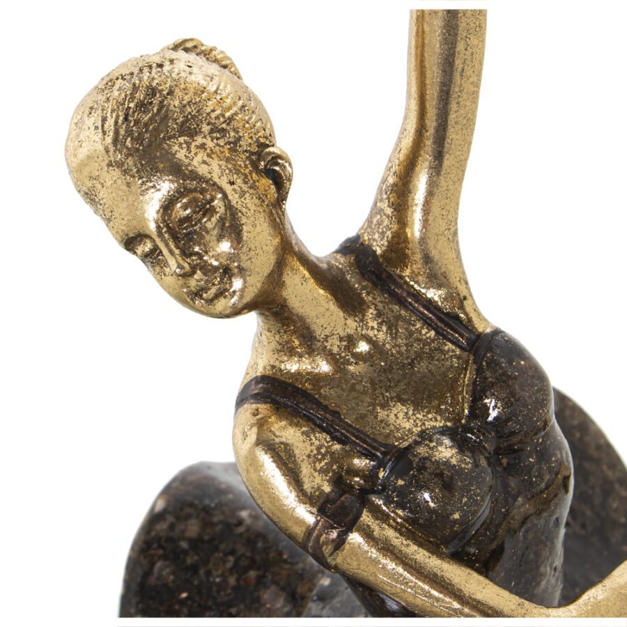 Figura bailarina dorada